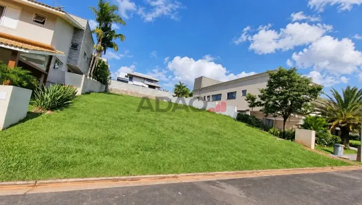 Lote/Terreno à venda, 800m² no Residencial Alphaville Flamboyant, Goiânia