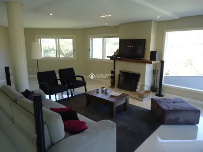 Casa de Condomínio com 3 Quartos à venda, 320m² no Linha 40, Caxias do Sul