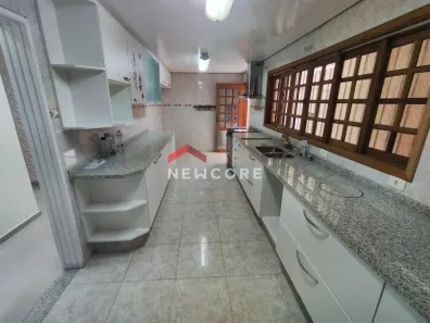 Casa com 3 Quartos à venda, 310m² no Jardim Vila Galvão, Guarulhos