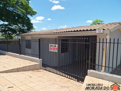 Casa com 2 Quartos para alugar, 65m² no Jardim Universo, Maringá