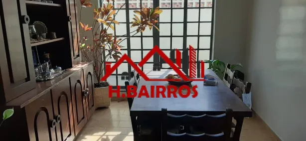 Sobrado com 3 Quartos à venda, 244m² no Jardim das Indústrias, São José dos Campos
