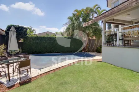 Casa com 4 Quartos à venda, 251m² no Interlagos, São Paulo