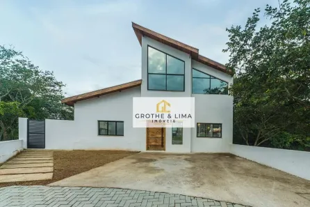 Casa com 3 Quartos à venda, 171m² no Parque Vera Cruz, Tremembé
