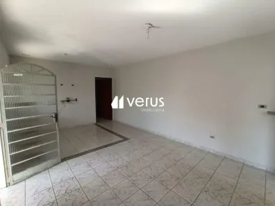 Casa com 3 Quartos à venda, 110m² no Santa Mônica, Uberlândia
