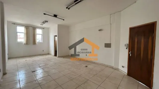 Sala Comercial à venda, 49m² no Centro, Itatiba
