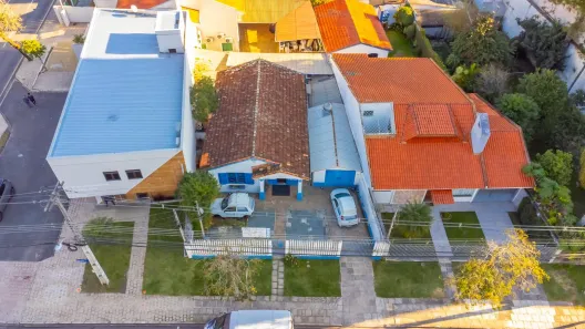 Lote/Terreno com 1 Quarto à venda, 343m² no Cabral, Curitiba