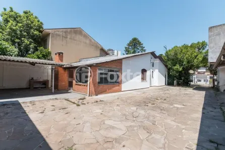 Casa com 3 Quartos à venda, 130m² no São João, Porto Alegre