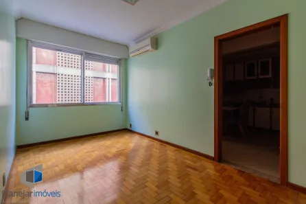 Apartamento com 2 Quartos à venda, 72m² no Centro Histórico, Porto Alegre