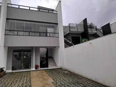 Casa com 3 Quartos à venda, 86m² no Vila Paris, Contagem