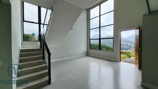 Casa de Condomínio com 4 Quartos à venda, 188m² no Várzea, Teresópolis
