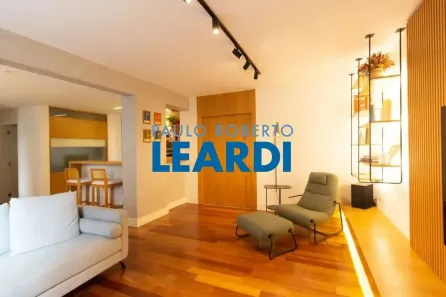 Apartamento com 2 Quartos à venda, 105m² no Vila Nova Conceição, São Paulo