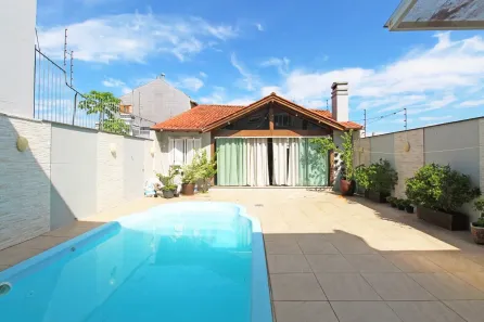 Casa com 4 Quartos à venda, 245m² no Cristo Redentor, Porto Alegre
