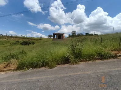 Lote/Terreno à venda, 300m² no Monte Cristo, Conselheiro Lafaiete