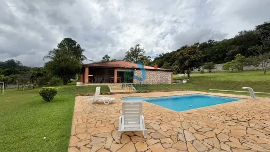 Fazenda/Sítio com 3 Quartos à venda, 5000m² no Dona Catarina, Mairinque