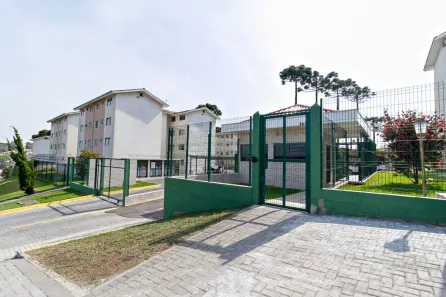 Apartamento com 3 Quartos para alugar, 59m² no Santa Cândida, Curitiba