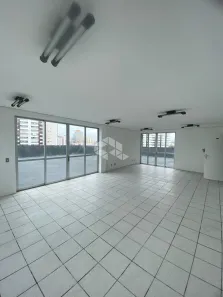Sala Comercial à venda, 220m² no Balneário, Florianópolis