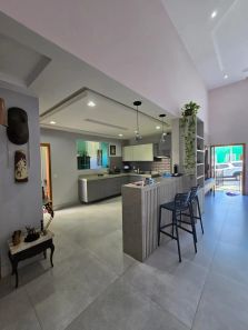 Casa de Condomínio com 3 Quartos à venda, 230m² no Lagoa, Macaé