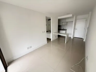 Apartamento com 1 Quarto para alugar, 45m² no Freguesia (Jacarepaguá), Rio de Janeiro