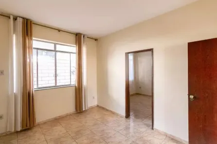 Casa com 3 Quartos à venda, 182m² no Santo Antônio, Belo Horizonte