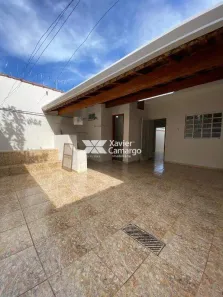 Casa com 2 Quartos para alugar, 100m² no Zona Central, Rio Claro