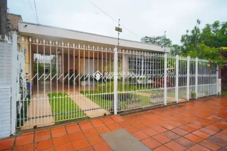Casa com 3 Quartos à venda, 160m² no São Sebastião, Porto Alegre