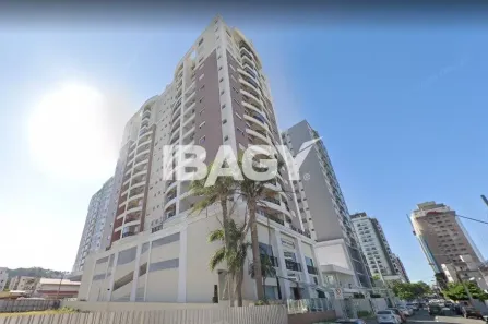 Apartamento com 3 Quartos para alugar, 110m² no Kobrasol, São José