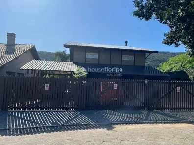 Casa com 3 Quartos à venda, 310m² no Lagoa da Conceição, Florianópolis
