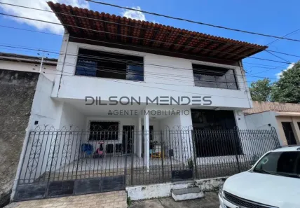 Casa com 5 Quartos à venda, 242m² no Nazaré, Belém