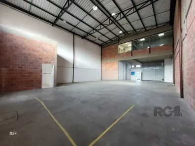 Galpão/Depósito/Armazém para alugar, 430m² no Anchieta, Porto Alegre