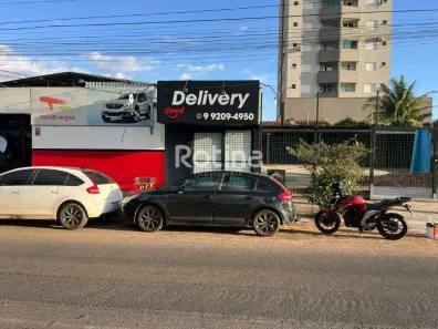 Ponto Comercial para alugar, 50m² no Santa Mônica, Uberlândia