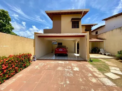 Casa com 3 Quartos à venda, 196m² no Capim Macio, Natal