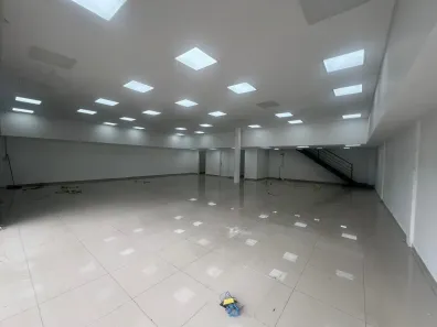 Ponto Comercial para alugar, 311m² no Cidade Monções, São Paulo