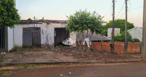 Lote/Terreno à venda, 250m² no Colinas, Londrina