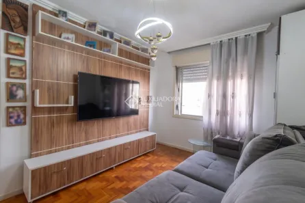 Apartamento com 2 Quartos à venda, 62m² no São Sebastião, Porto Alegre