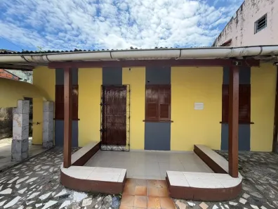Casa com 3 Quartos à venda, 100m² no Águas Brancas, Ananindeua