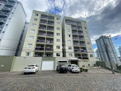 Apartamento com 4 Quartos para alugar, 140m² no Centro I, Brusque