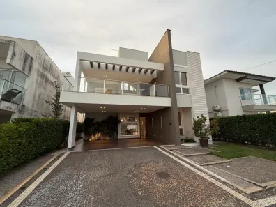 Casa de Condomínio com 4 Quartos à venda, 390m² no Plano Diretor Sul, Palmas