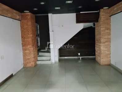 Ponto Comercial para alugar, 68m² no Centro, Juiz de Fora