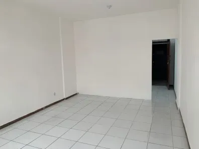Sala Comercial para alugar, 33m² no Comércio, Salvador