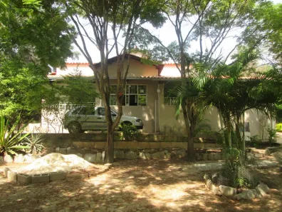 Fazenda/Sítio com 4 Quartos à venda, 3600m² no Vila Ipê Amarelo, Contagem