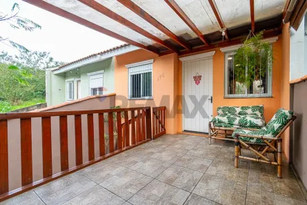 Casa com 2 Quartos à venda, 43m² no São Luiz, Gravataí
