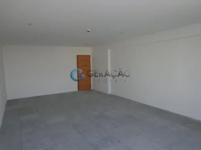 Sala Comercial à venda, 52m² no Jardim São Dimas, São José dos Campos