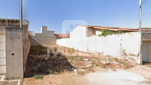 Lote/Terreno com 1 Quarto à venda, 11m² no Santa Rosa, Uberlândia