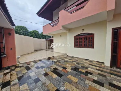 Casa com 3 Quartos para alugar, 125m² no Jardim São Roque, Americana