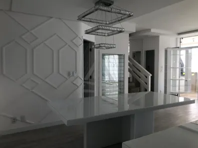 Casa de Condomínio com 3 Quartos à venda, 292m² no Roncáglia, Valinhos