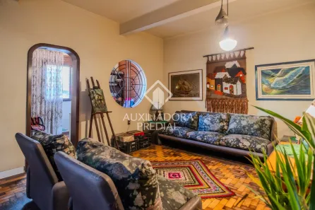 Casa com 3 Quartos à venda, 320m² no Santa Cecília, Porto Alegre