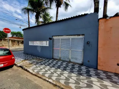 Casa com 3 Quartos para alugar, 216m² no Aviação, Praia Grande