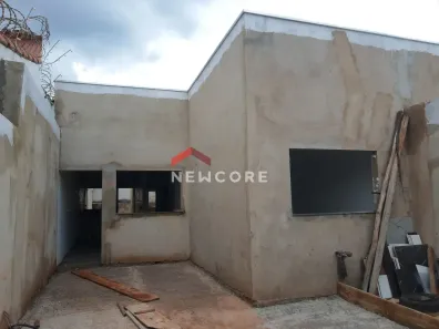 Casa com 3 Quartos à venda, 75m² no Dona Zulmira, Uberlândia