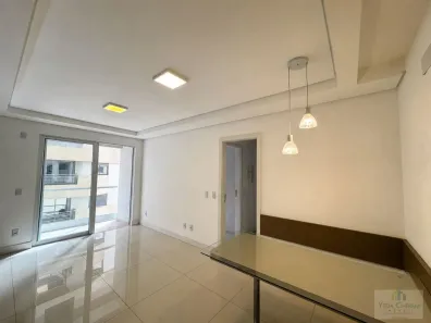 Apartamento com 2 Quartos para alugar, 70m² no Centro, Florianópolis