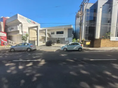 Galpão/Depósito/Armazém para alugar, 112m² no Centro, Uberlândia